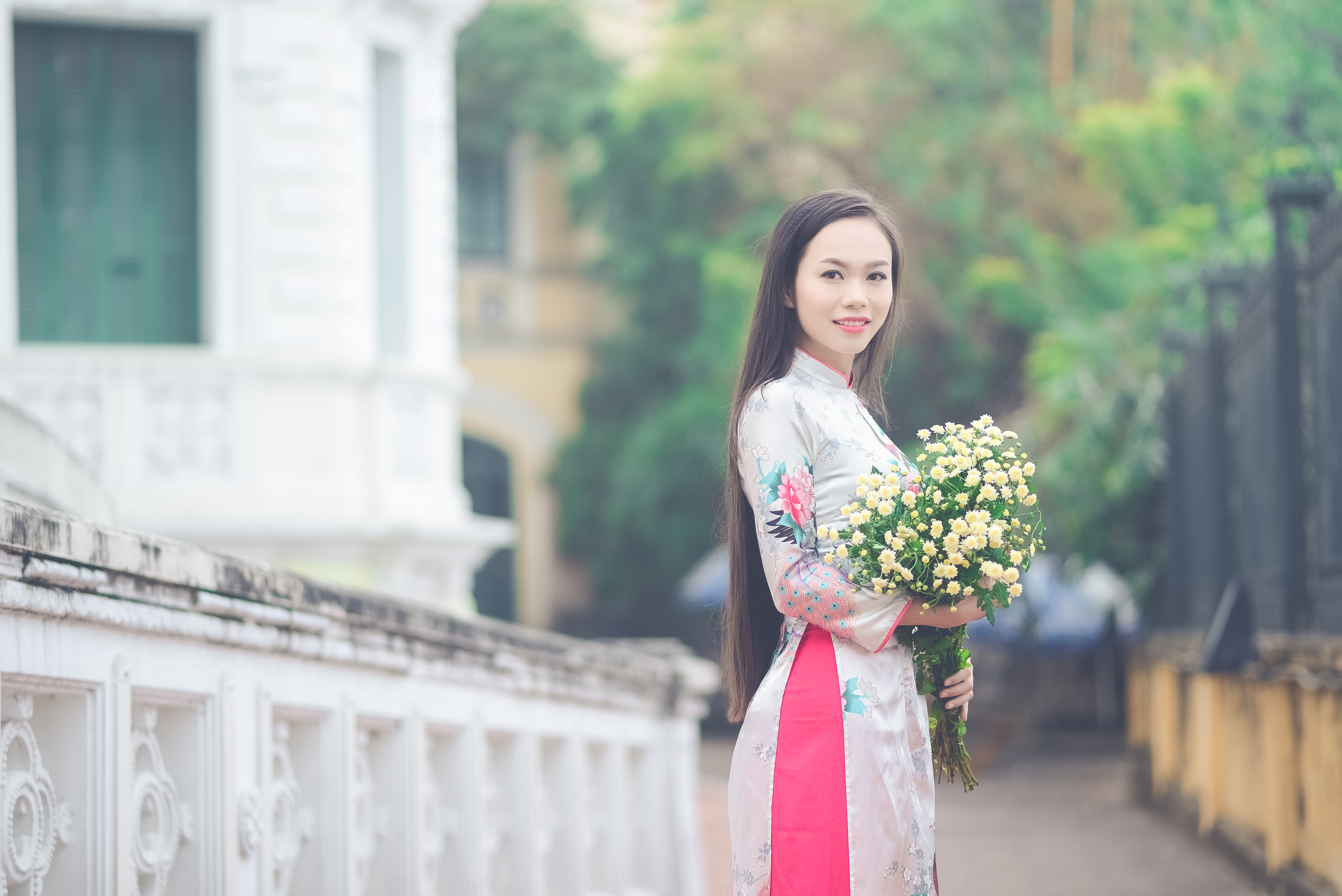 Hot teacher và những học trò ‘nhất quỷ nhì ma’